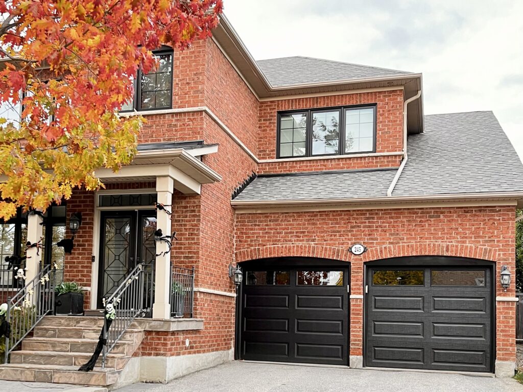 Garage Door Repair in Barrie